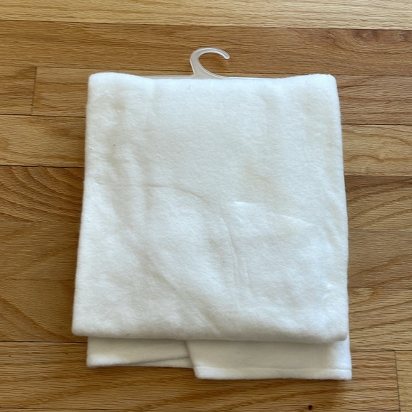 Fleece Baby Blanket - Picture 2 of 3